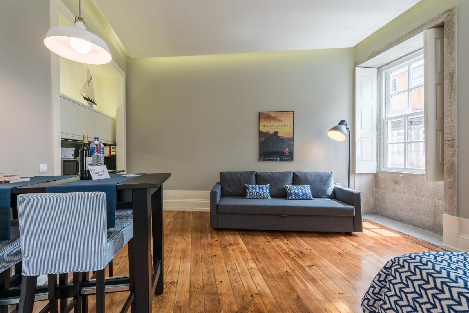 Guestready - Chic Retreat In The Heart Of Porto Lägenhet Exteriör bild