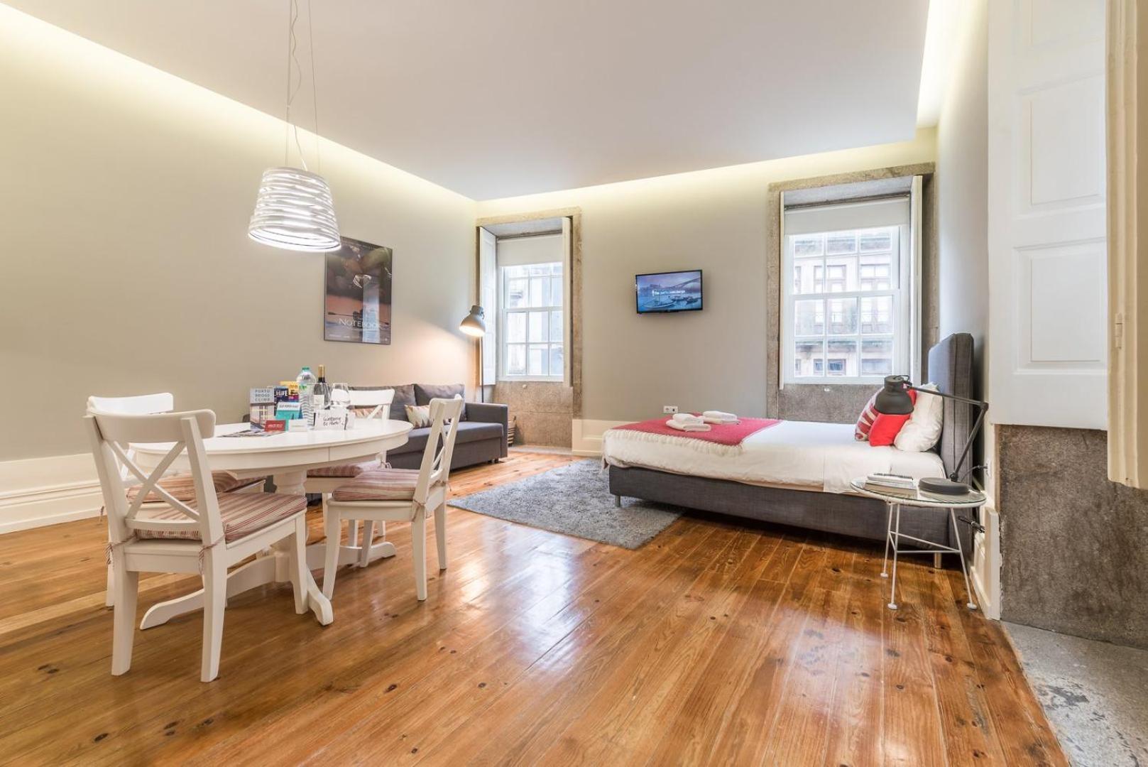 Guestready - Chic Retreat In The Heart Of Porto Lägenhet Exteriör bild