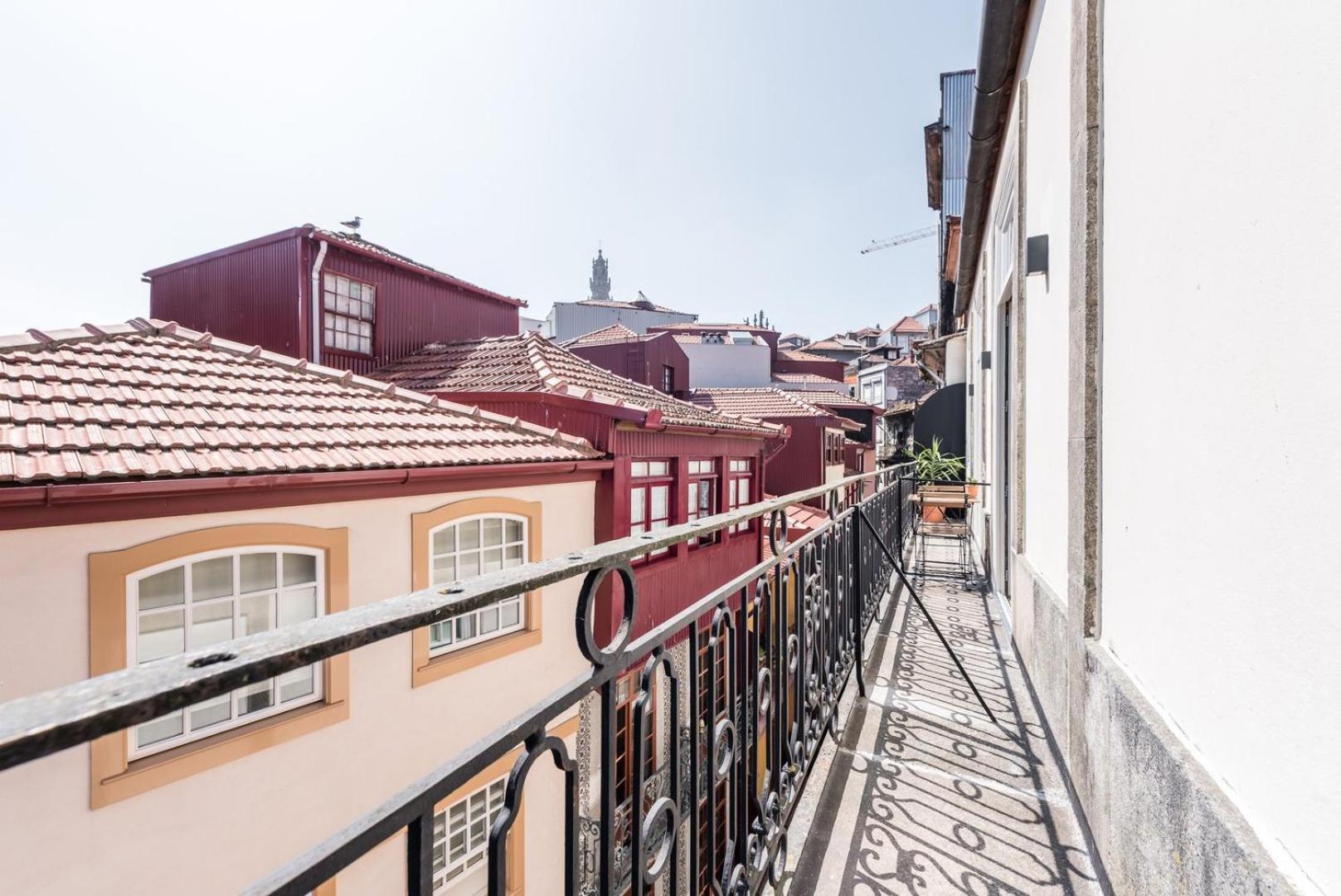 Guestready - Chic Retreat In The Heart Of Porto Lägenhet Exteriör bild